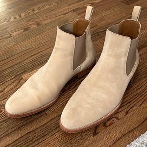 Like new Taft Jude Boots in Tonal - size 42.